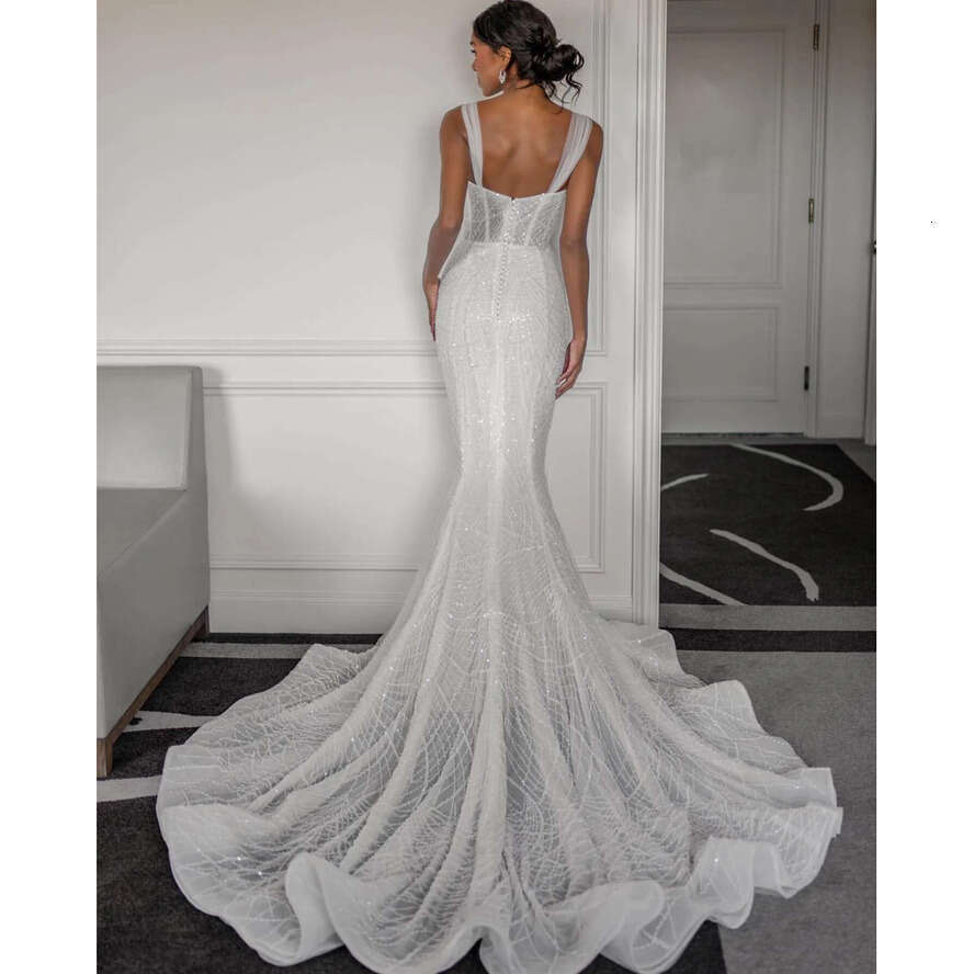 Stunning Crystal Mermaid For Straps Country Wedding Dresses Bridal Gowns Backless Boho Designer Bride Dress