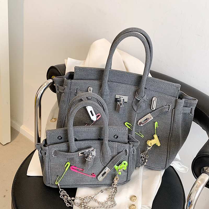 Customizable Old-Fashioned Denim Shoulder Bag with Silver Pin Buckles - Perfect for Spring & Summer