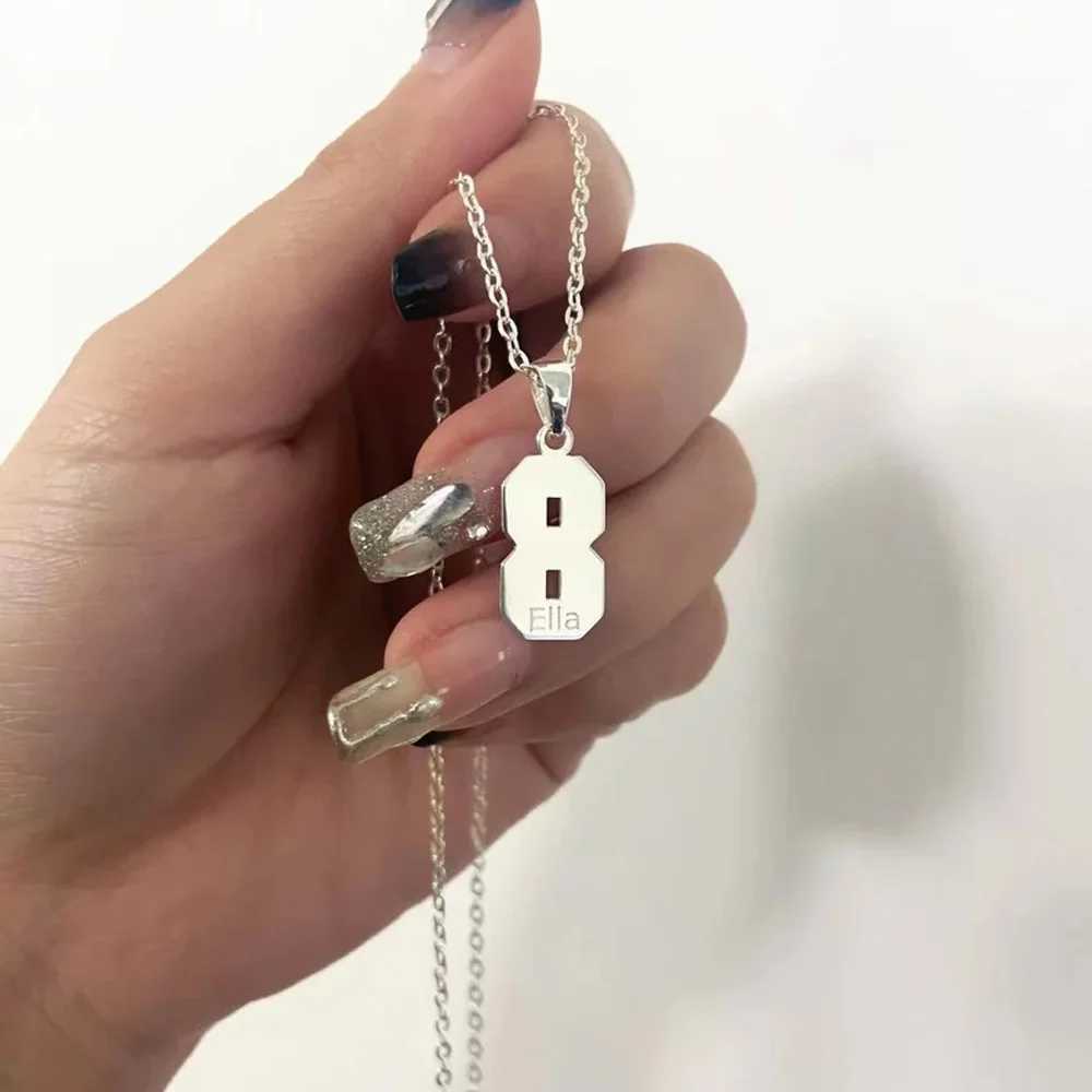 Cust Numbers Pendant Necklace Engraving Name Stainless Steel Jewelry Wens Personality Jewelry Holiday Christmas Present X250224