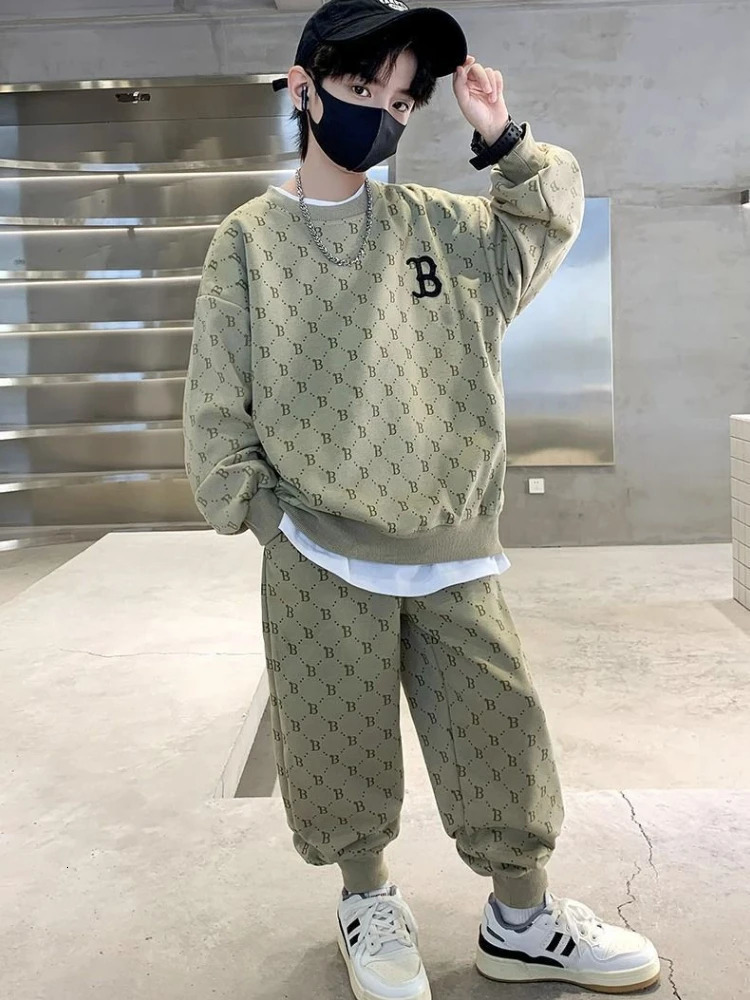 Spring Children Boy Clothes Set Kid Girls All Over Printed Letter Sweatshirts Pullover Top and Pants 2 Pieces Suit Tracksuits 250224