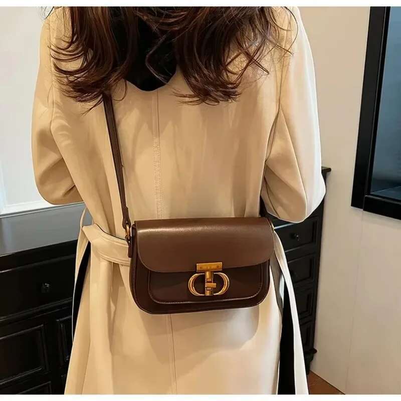 Women Brand PU Leather Crossbody Retro Chain Metal Letter Lock Flap Messenger High quality Shoulder Bag swissmilitary