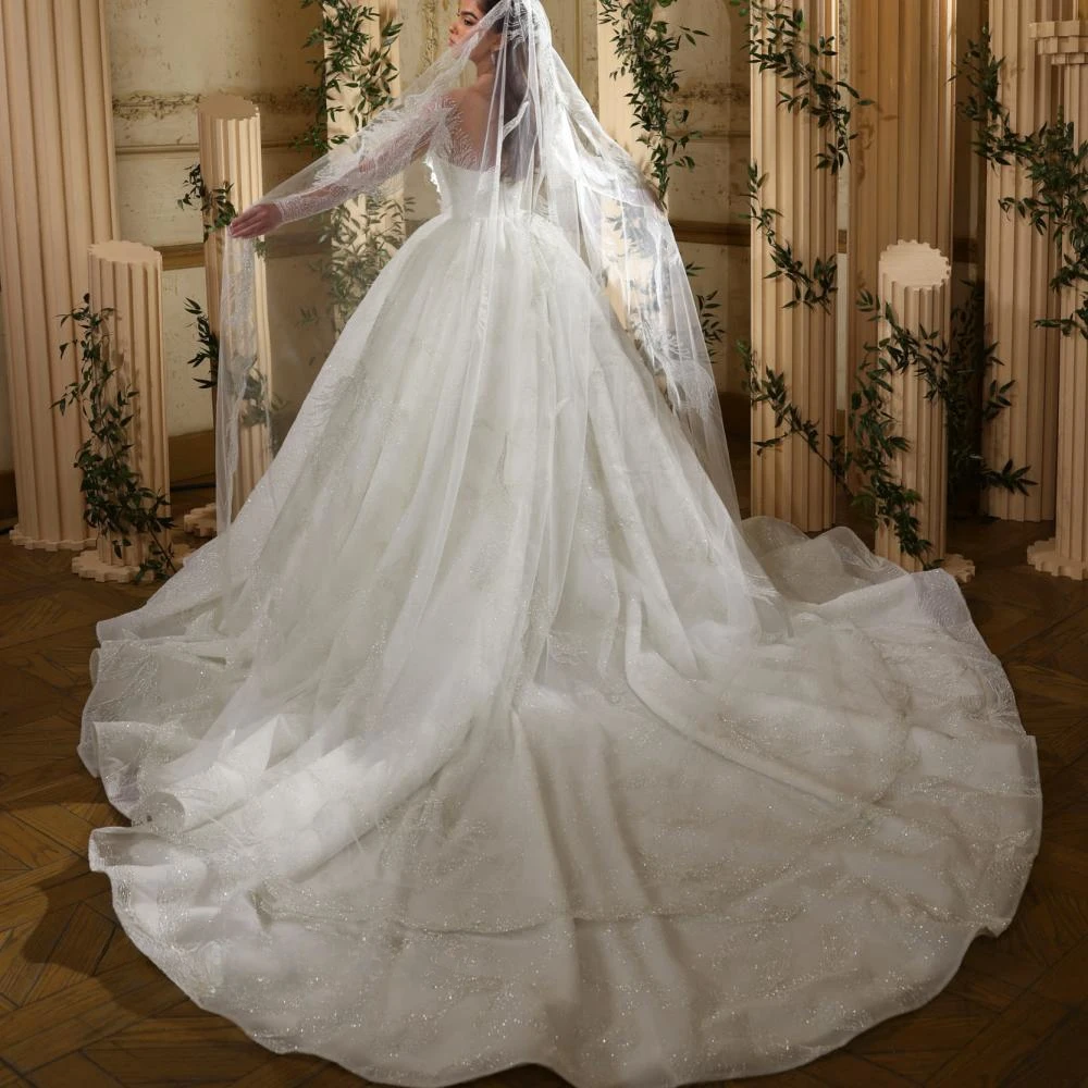 Classic A e Women Wedding Sheer Neck Long Sleeves Bridal Gowns Appliques Sweep Train Dress Custom Made