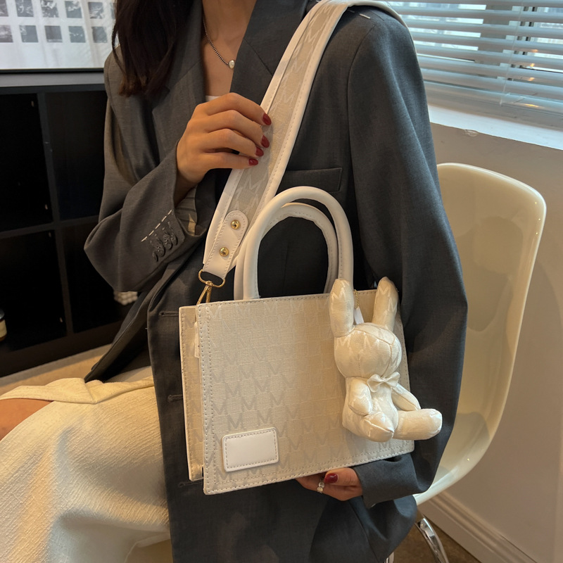 New Designer Shoulder Bags For Womans Tote Handbag Flap Women Messenger Bag Crossbody Totes Bag Luxury Designer Bag