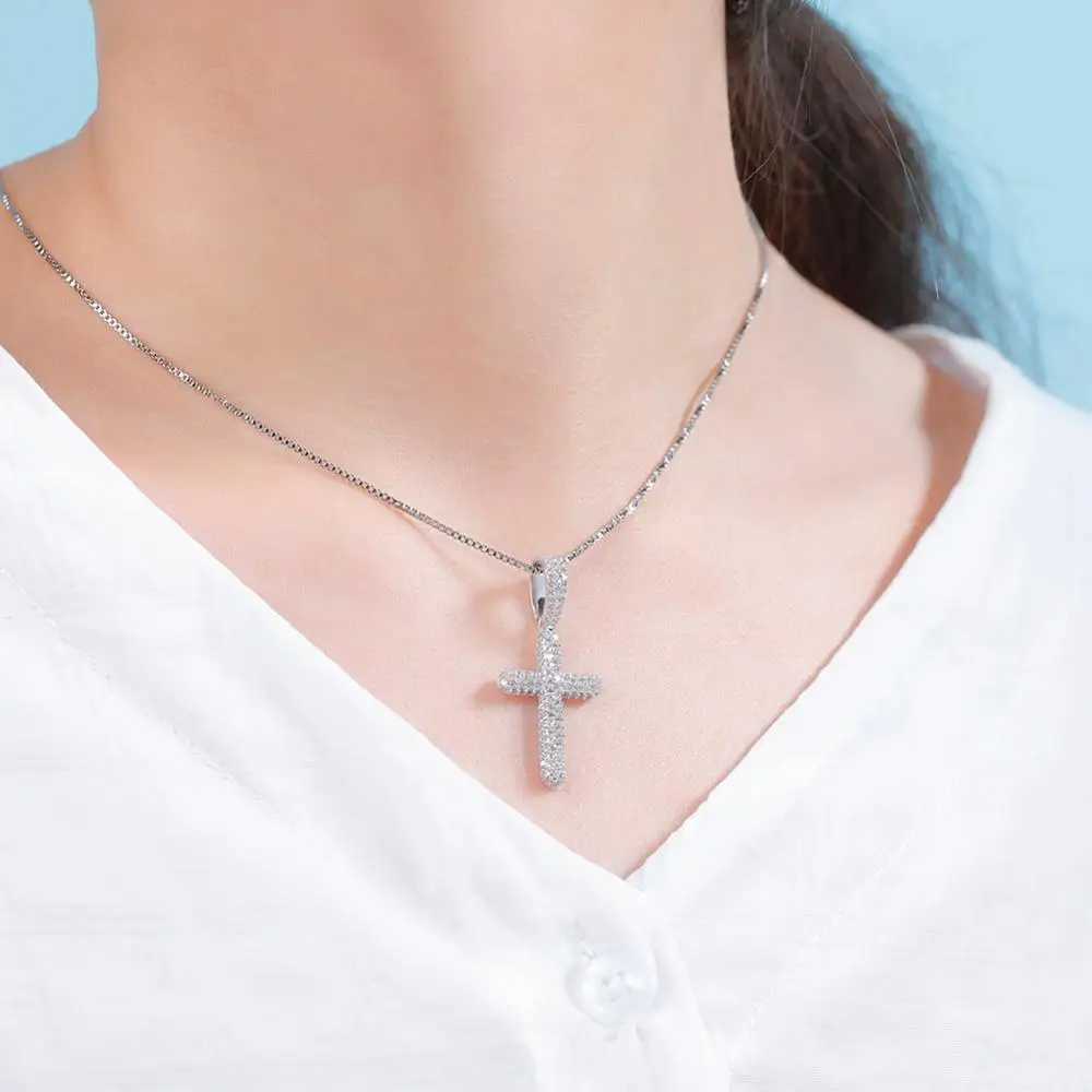 TOPGRILLZ 925 sterling silver zircon cross pendant fashionable hip-hop jewelry X250224