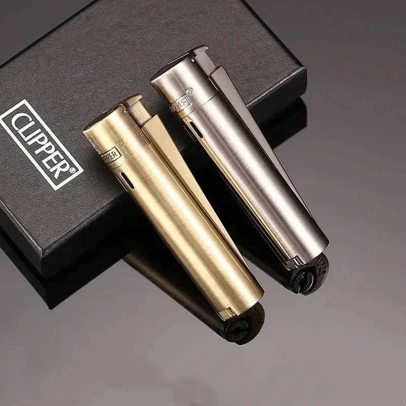 Clipper cigarette Lighter Windproof Straight Jet Blue Flame Lighter Flame Outlet With Dust Cap Butane Torch Lighter Men GadgetT250224