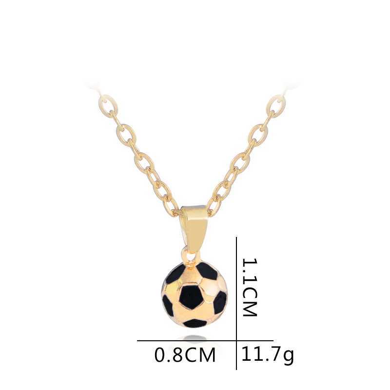 Football Soccer Ball Charm Pendants Necklaces Personali Sports Team Player Lovers Gift Jewelry For Men Girls Boys X250224