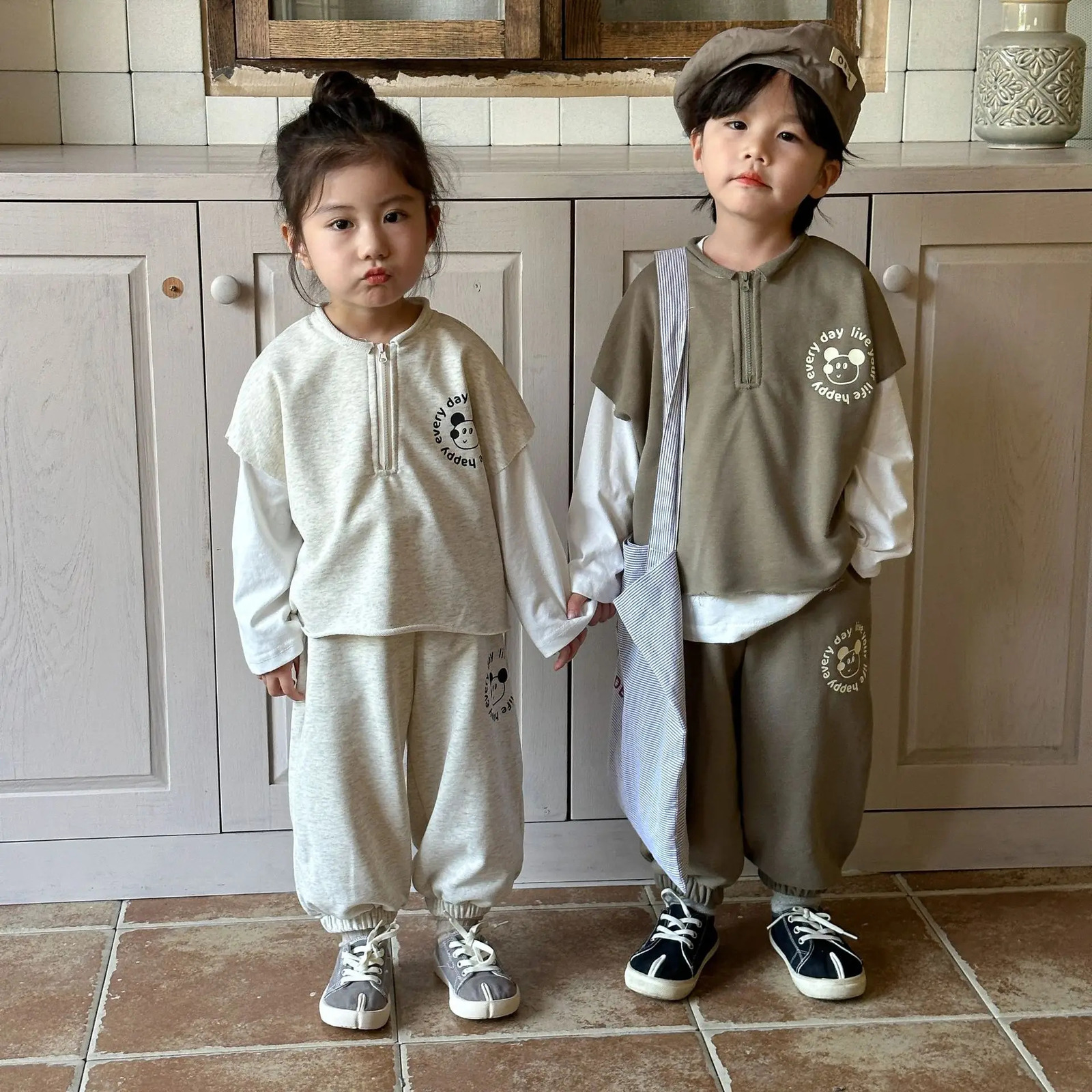 Childrens Autumn Sports Suit For Girls 2025 Spring Autumn Baby Boy T-shirt Sweatshirt And Pants 3PCS Set Kids Boys Tracksuit 250224