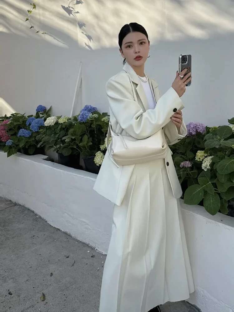 New 2025 Beige Color Short-Strap Shoulder Bag Glossy Cow / Suede Leather Women Handbag Leisure Cowskin Hobo Tote