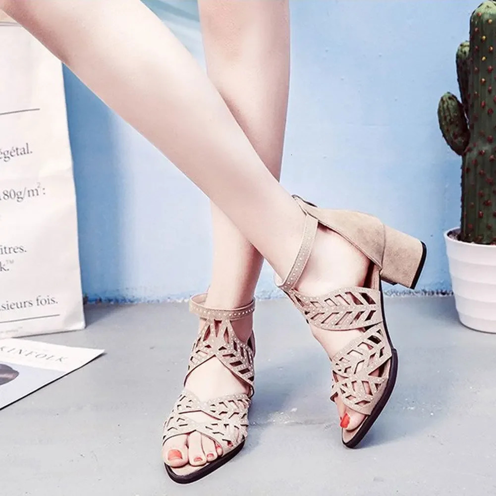 Womens Summer Hollow Artificial Leather Rhinestone Thick Heel Zipper Sandals Eur 3541 250218