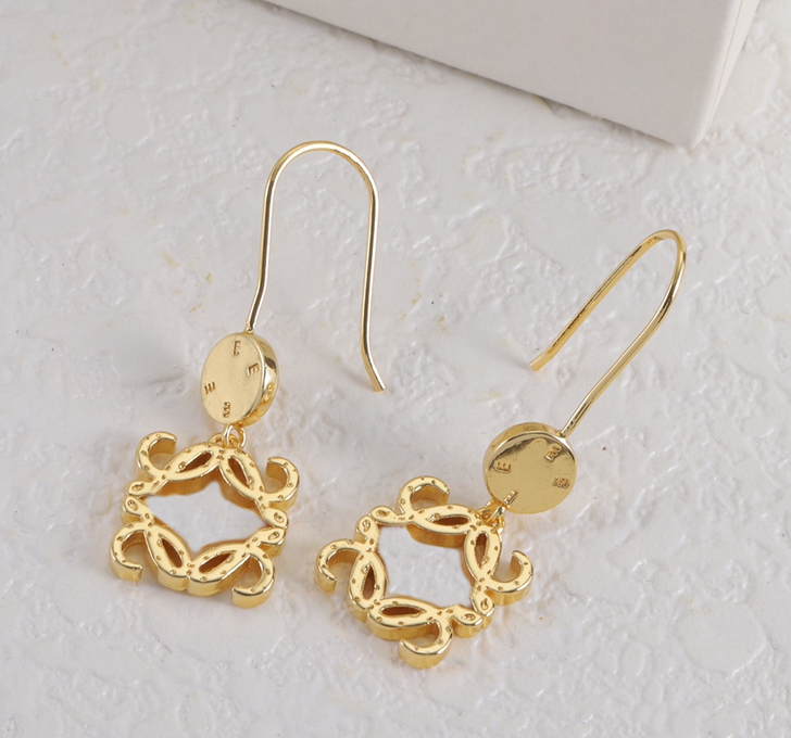 Classic Letter Dang… - image