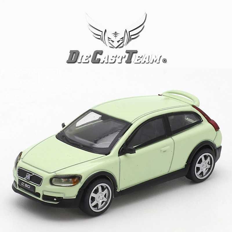 DCT 1/64 Voo C30 Small Series Car Alloy Motor Vehicle Diecast Metal Model Kids Xmas Gift Toys for Boys Free shipping