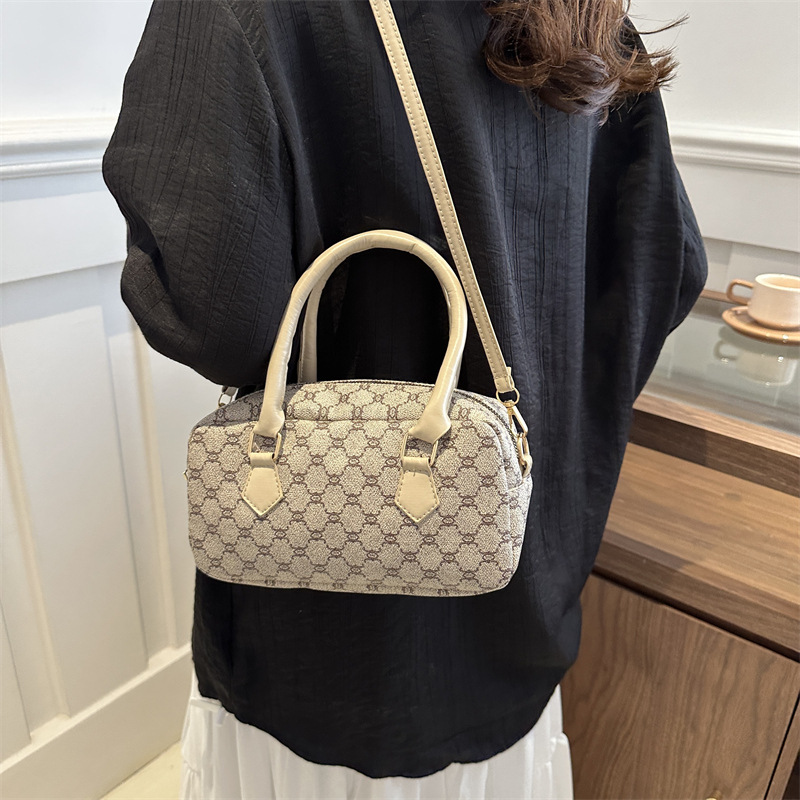 Free shipping designer Shoulder Bags For womans handbag flap women messenger bag crossbody Cylinder pillow bag