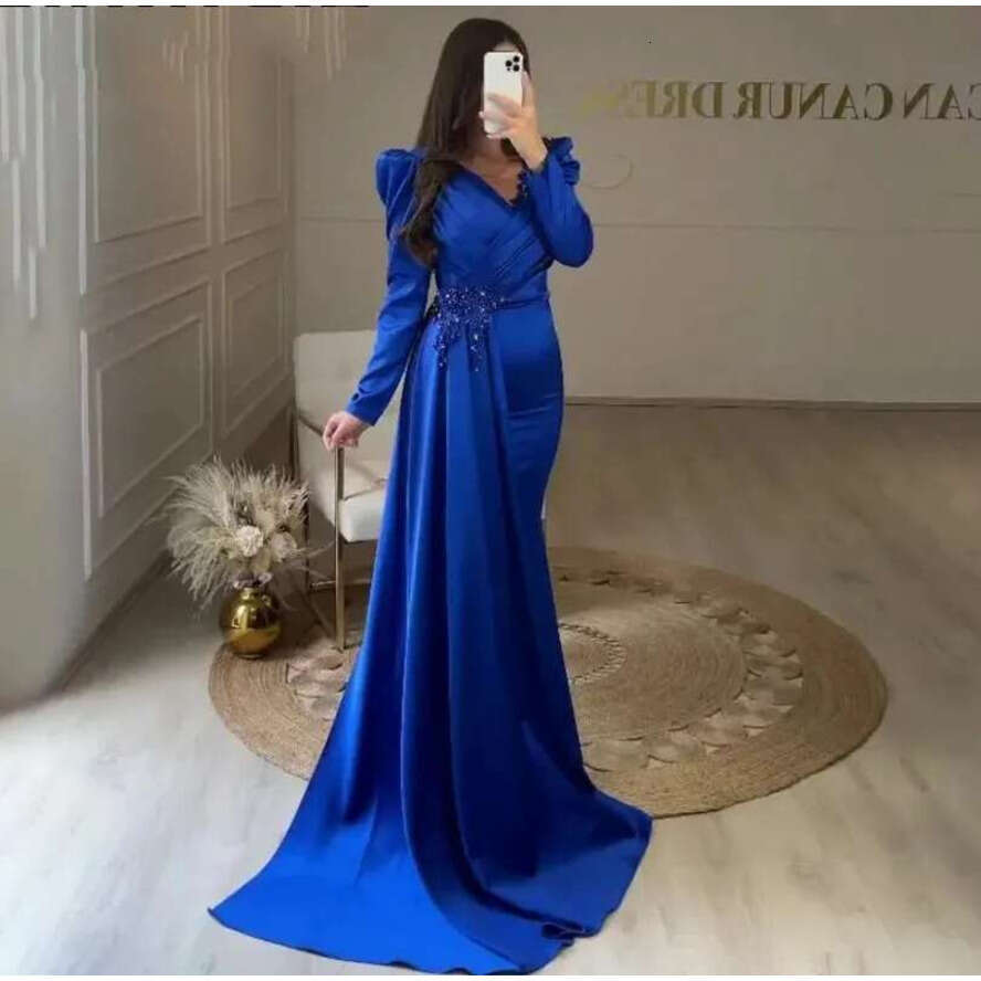 Blue Royal Arabic Aso Ebi Evening Dresses V Neck Lace Appliques Beads V Neck Satin Women Mermaid Formal Prom Gowns Night Party Robe De Soiree