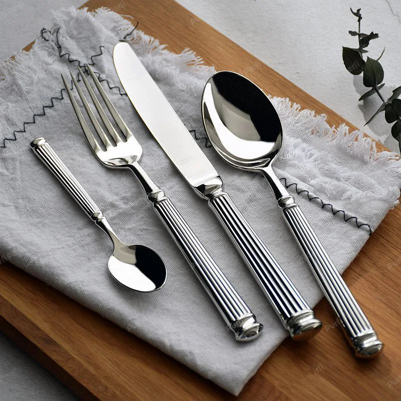 Europe Silver Fashion Cutlery Set 18/10 Stainless Steel Creativity Gift Roman Column Flatware 304 Drop 250222