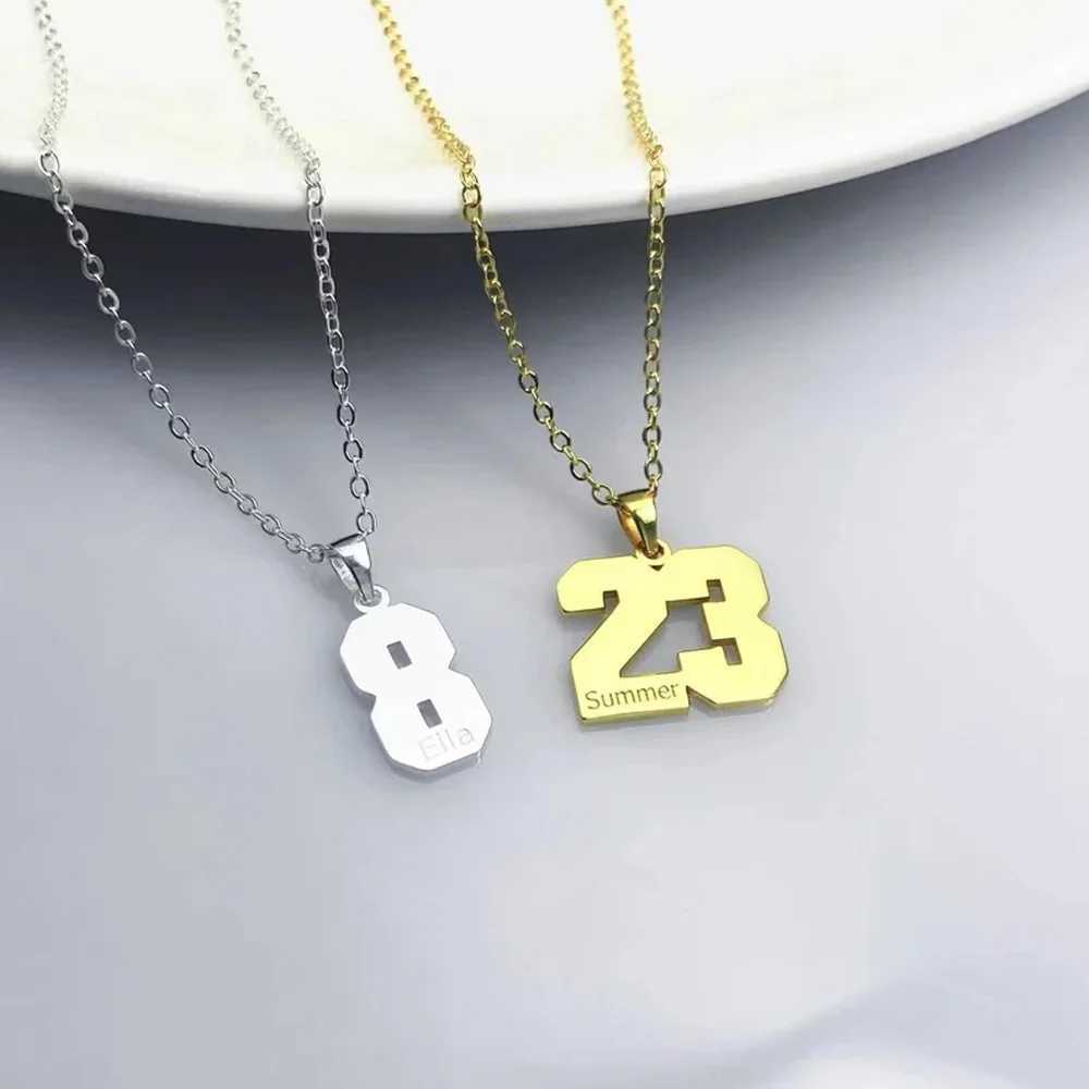 Cust Numbers Pendant Necklace Engraving Name Stainless Steel Jewelry Wens Personality Jewelry Holiday Christmas Present X250224