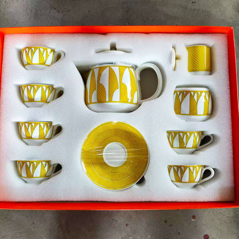 New Bone Porcelain Afternoon Tea Cup Series Coffee Set, A Casual Gift Box For Married Friends