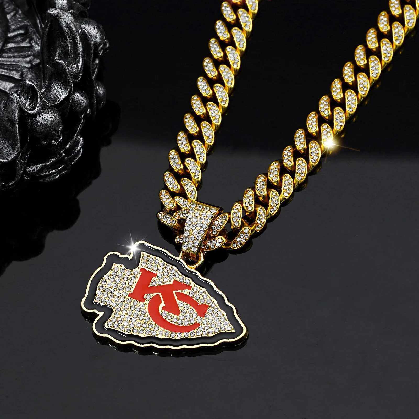 Hip Hop and Out Football Chain Team Bling Pendant Necklace Unisex Shiny Cool and Out mi Bling Jewelry X250224