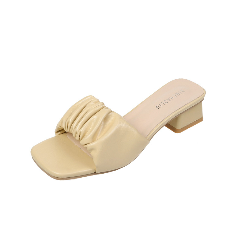 2025 hot new free shipping designer sandals for womens Coarse heeled sandals black beige yellow Summer new pleated thick heel slippers