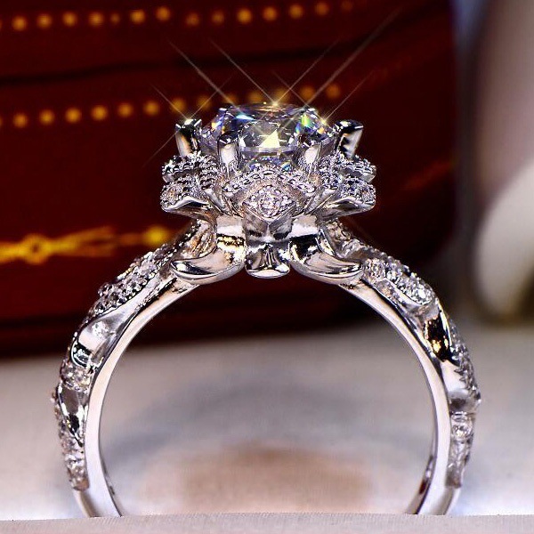 Solitaire Ring 925 Silver Micro-Inlaid Zircon Flower Diamond Ring Women White Crystal Wedding Ring Fashion Party Jewelry Gift