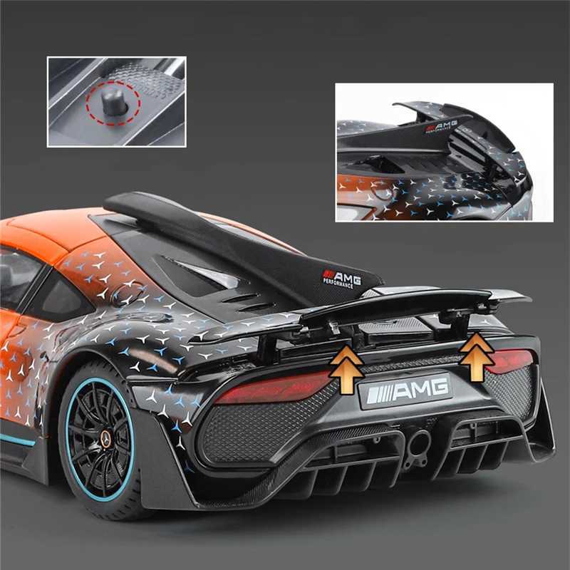 1 18 Benzs One Alloy Sports Car Model Diecasts Metal Concept Racing Vehicles Car Model Sound and Light Simulation Kids Toys Gift Z250224