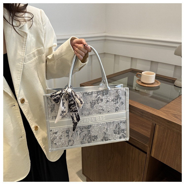 Free shipping new designer Shoulder totes Bags For womans handbag flap fashion women messenger bag crossbody tote Bag