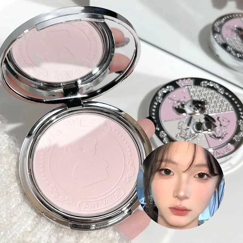 Facial paint oil pressure control powder waterproof durable lovely bearish matte finish concealer makeup set compact powderXJ250224