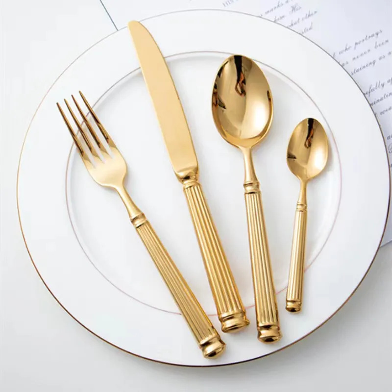 Europe Silver Fashion Cutlery Set 18/10 Stainless Steel Creativity Gift Roman Column Flatware 304 Drop 250222
