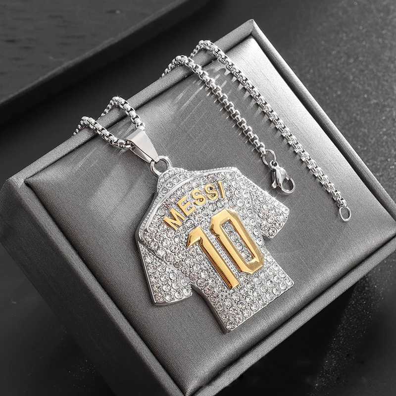 Fl Zircon Pendant Necklace Hip Hop Cool 10 Super Soccer Star Fans Stainless Steel Clavicle Charming Jewelry Men Necklace X250224