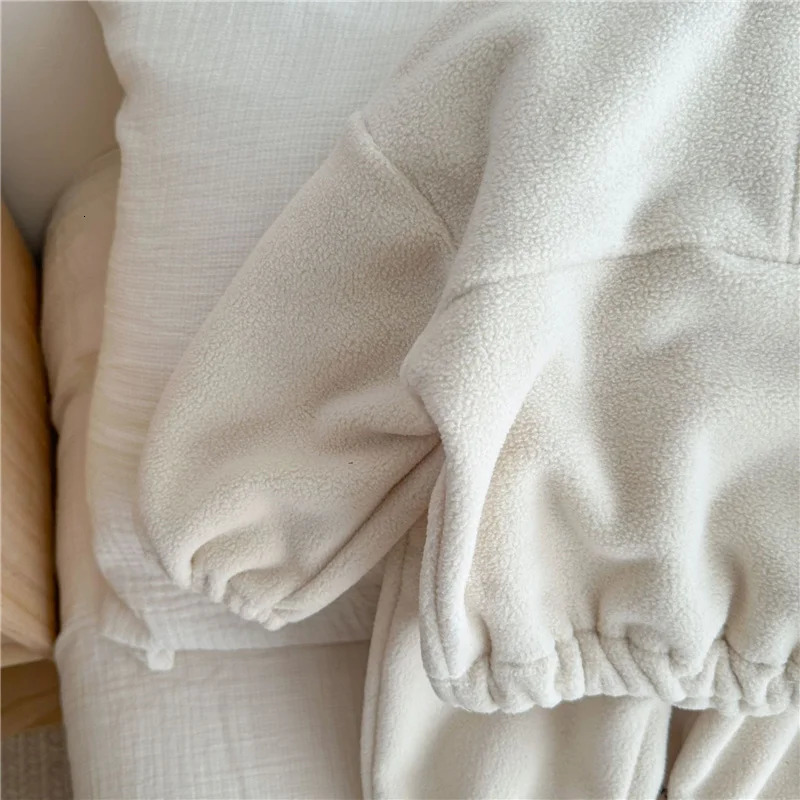 Kids Fleece Warm Set Winter Plus Velvet Outfits Long Sleeved Pullover TopsPants 2Pcs Autumn Childrens Casual Clothing Suits 250224