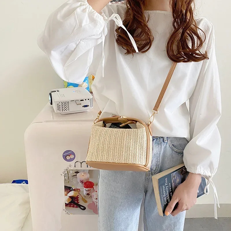 Summer Bag Small Woven Bucket Crossbody Straw Handbag Trendy Shoulder Casual Seaside Beach Gilrs Handle Tote 250221