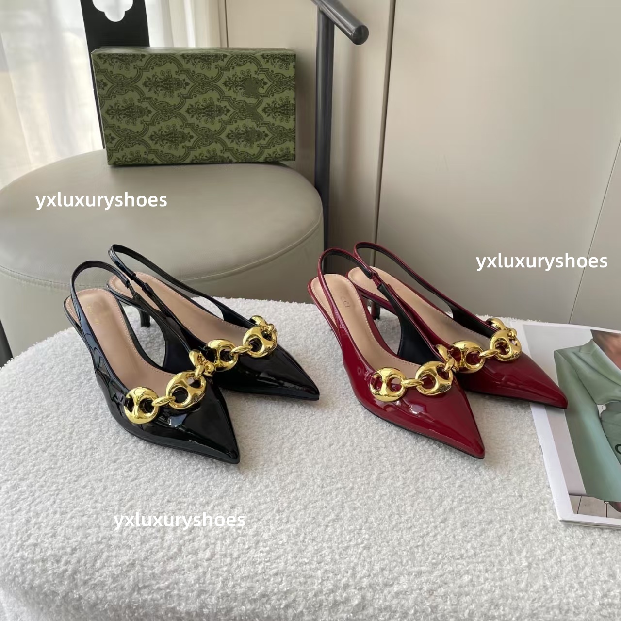 2025SS Paris Designer Shoes Women's summer Triangle toe design sandals Spring new luxury low heels comfortable women's mid-heels High quality sandals