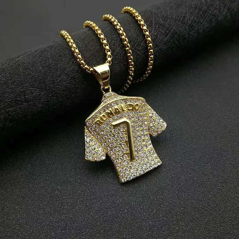 Stainless steel titanium football T-shirt pendant Ronald No. 7 hip-hop necklace mens fan jewelry necklace X250224