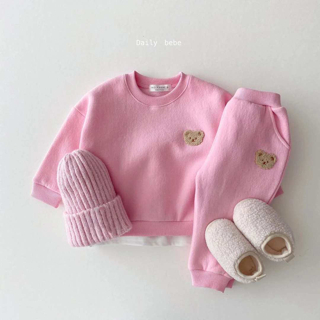 Korean Baby Boys Winter Clothes Sets Warm Bear Velvet Fleece Lined Pullover Sweatshirt TopsHarem Pants 2pcs Girl Sports Outfits 250224