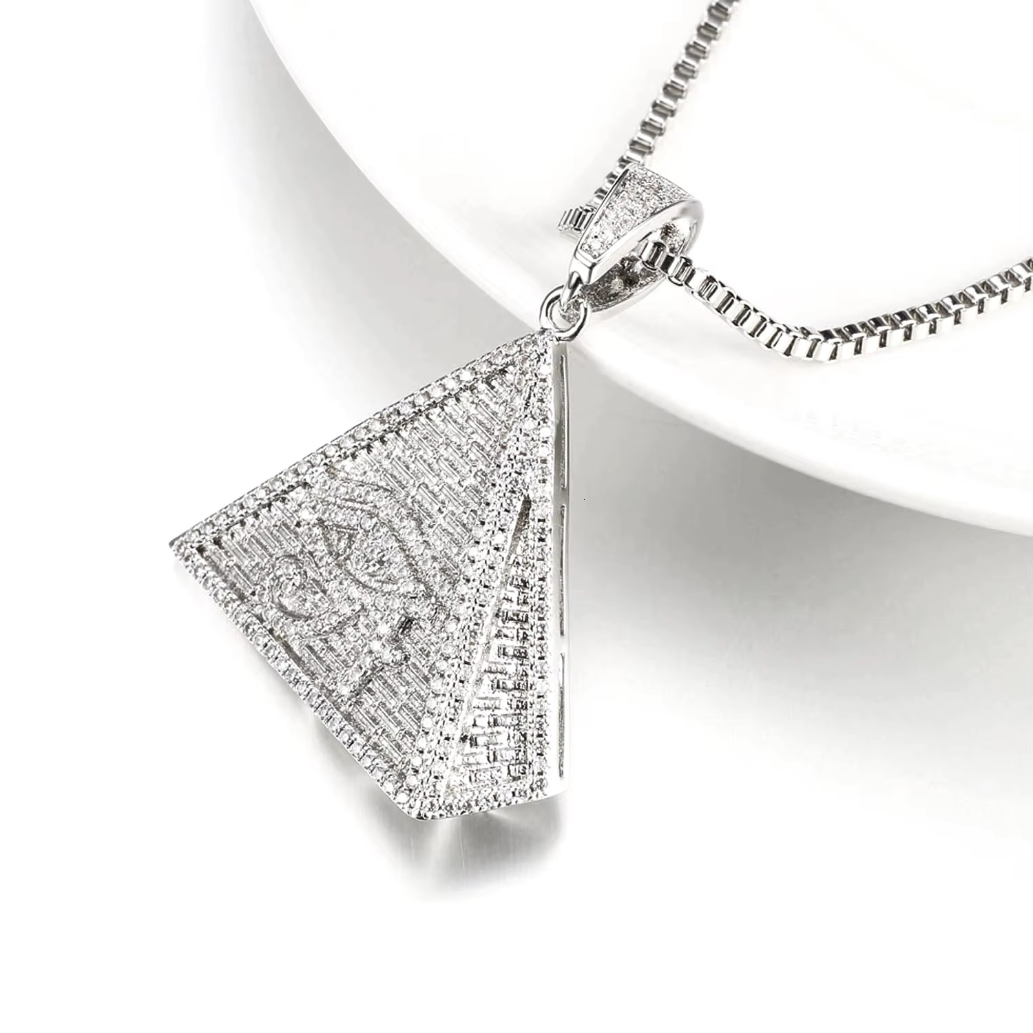 JASEN JEWELRY Hip Hop Sterg Sier Iced Egyptian Pyramid Eye of Horus Pendant in Gold Plated