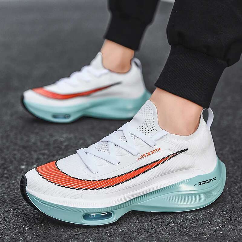 New 2023 Men Running Breathable Outdoor Sports Shoe s Lightweight Sneakers for men Comfortable A thletic Training Footwear