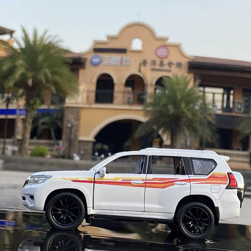 1 32 Prado SUV Alloy Die Casting Metal Collection Land Cruiser Silation Car Model Toy Gift Free shipping