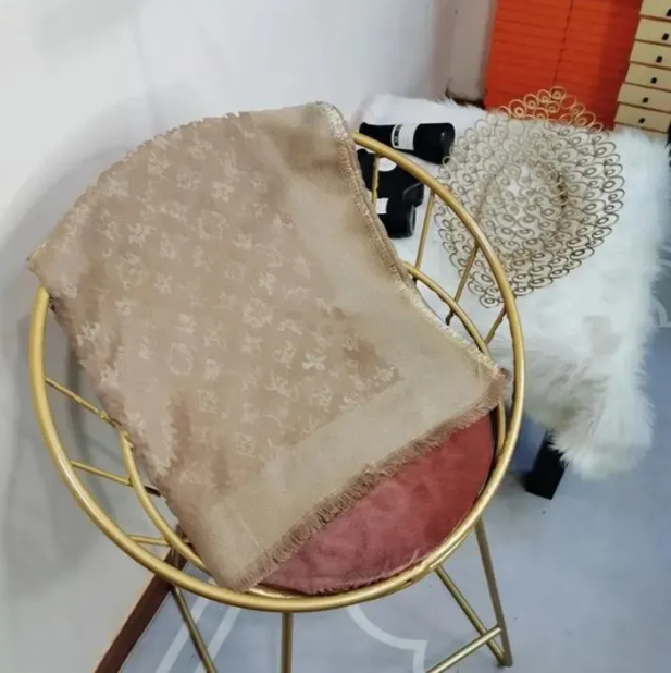 designer scarf for women scarf designers sjaal scarf luxury silk scarf designer Pashmina Scarf Fashion keep warm 140 X 140cm Classic scarf 12 Colors a2869