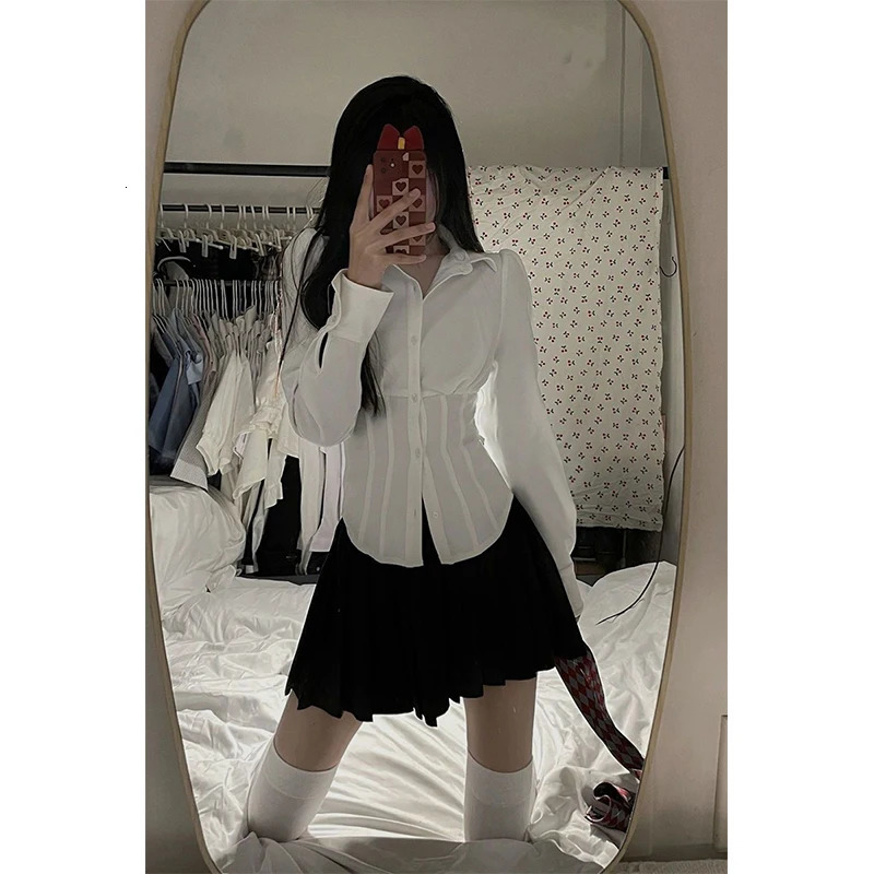 Y2K White Shirts Women Streetwear Tunic Long Sleeve Crop Tops Students Jk Preppy Korean Fashion Basic Slim All Match Blouses 250224