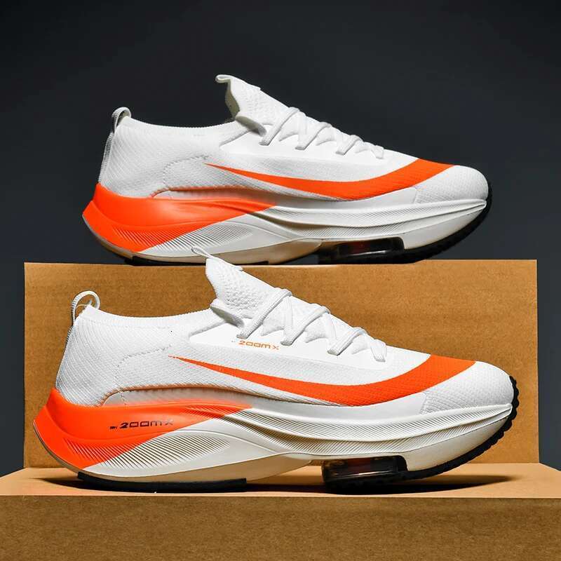 Carbon Plate Marathon Men Sports Running Shoes Air Cus hion Breathable Lightweight Comfortable Women Athletic Training Footw ear