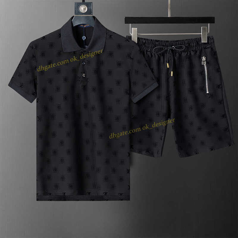 Luxury designer Men's Tracksuits summer brand mens sets Designer graphic tracksuit two-piece hipster pants print Vintage men's sleeve shorts mirror quality