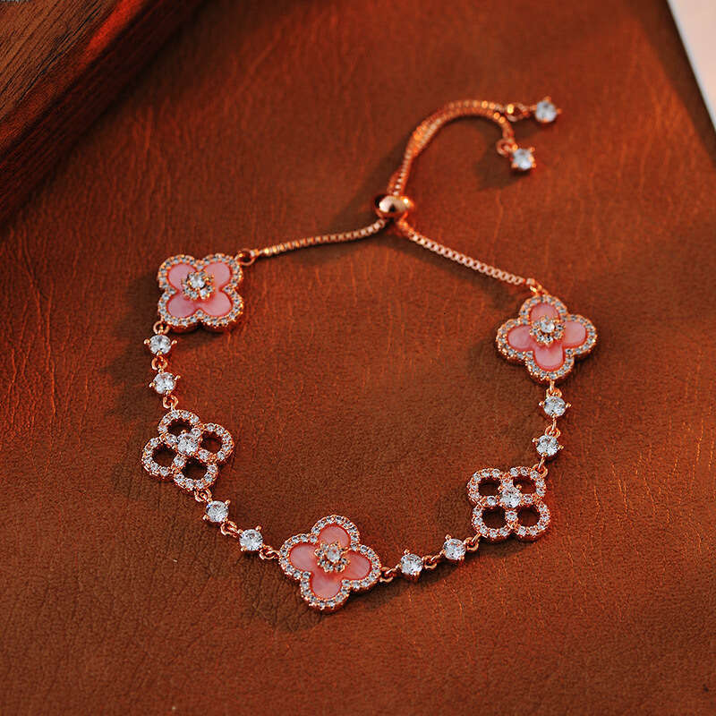 New antique style red agate four leaf clover for women, pink, mother of pearl, five wers, light , high-end feeg, niche and versatile bracelet