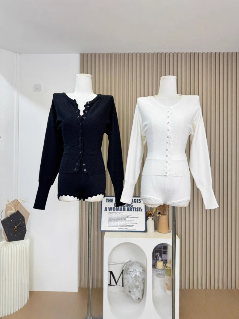 Women's Tracksuits Elegant Knitted Long Sleeve O-neck Short Cardigans Set Fashion Women Elastic Bodycon Shorts Suits Female Street Club