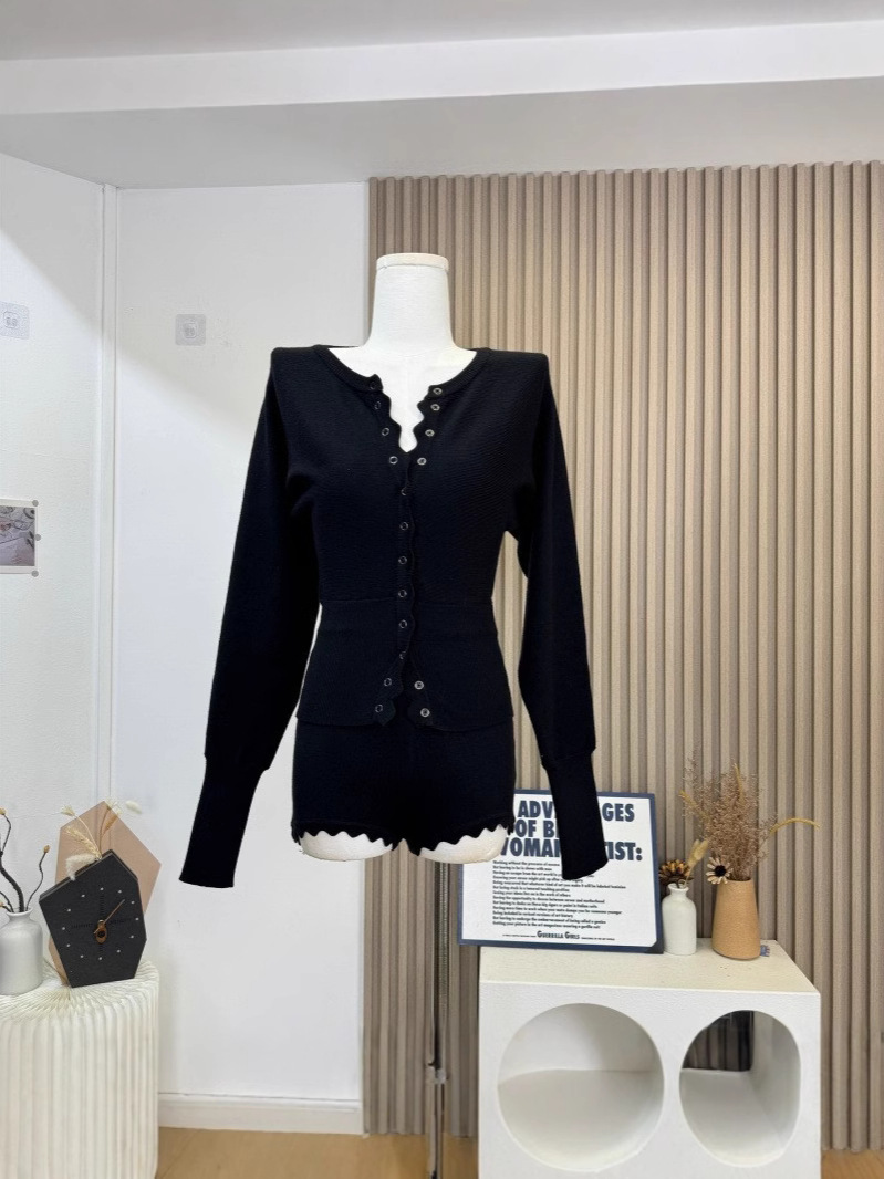 Women's Tracksuits Elegant Knitted Long Sleeve O-neck Short Cardigans Set Fashion Women Elastic Bodycon Shorts Suits Female Street Club