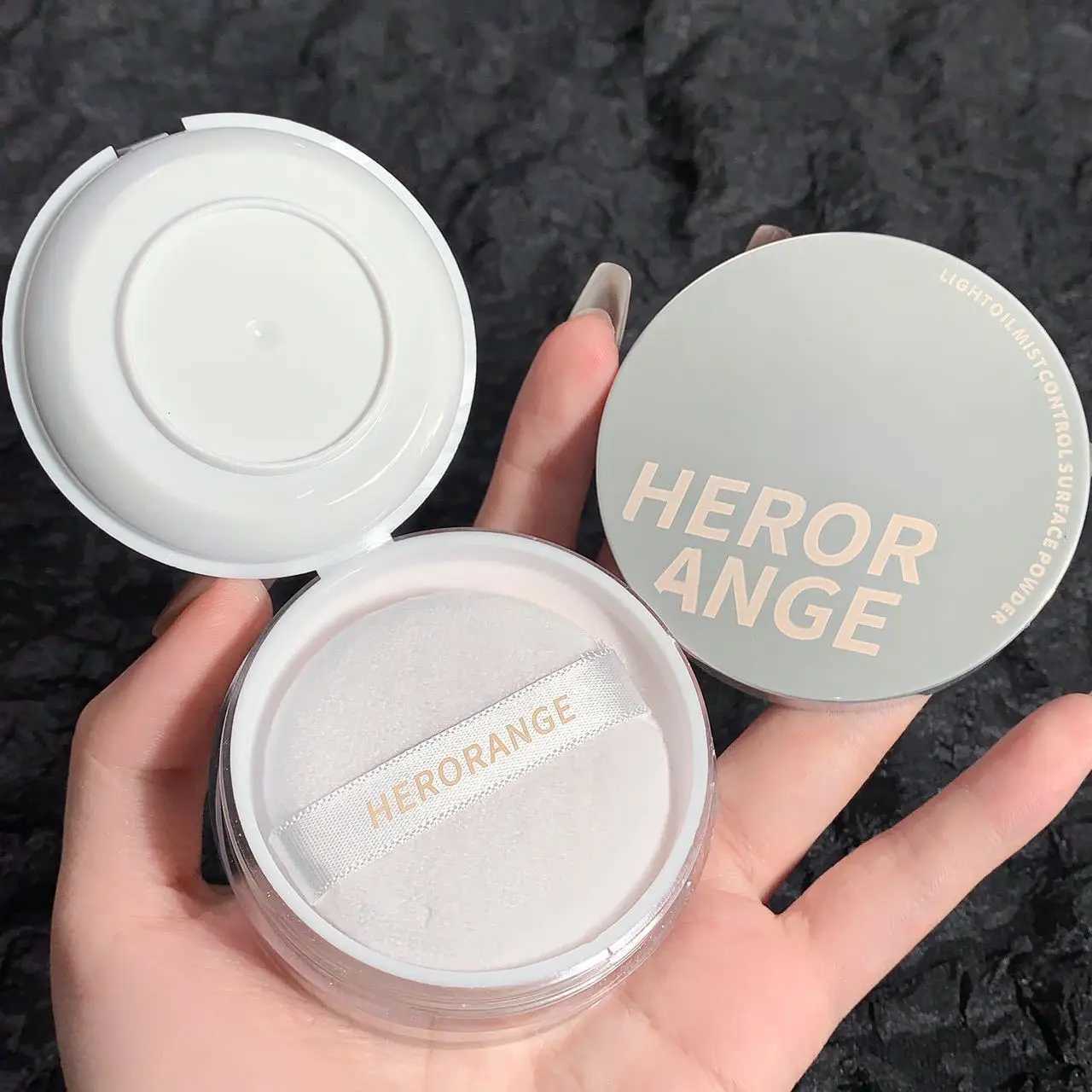 Oil control waterproof loose powder natural soft facial makeup set powder invisible hole long-lasting makeup cosmeticsXJ250224