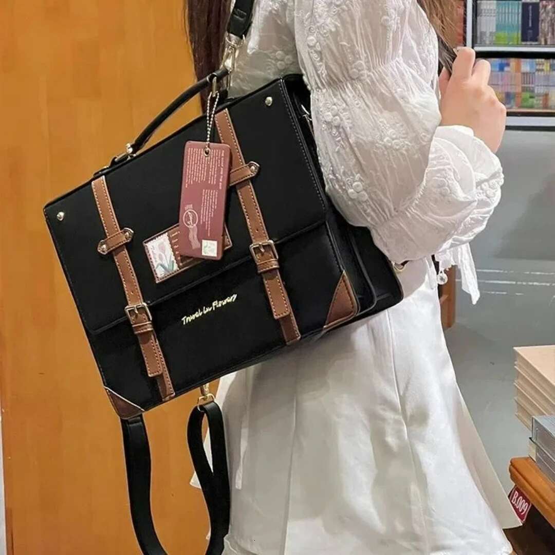 2025 New Large Capacity Girl Shoulder Bag Transparent Hand Shoulder Women's Fashion Designer Cute Crossbody Bag2