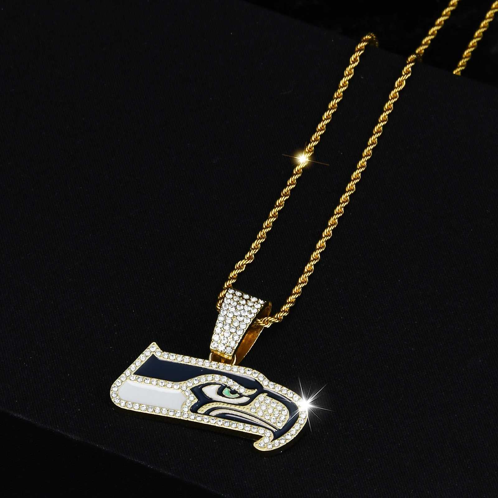 24in Stainless Steel Twist Chain Sea Football Pendant Popar Necklace for Fans X250224