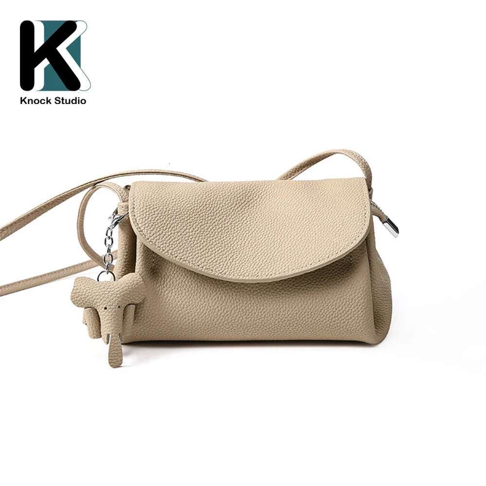 Knock 2024 New P High Fashion Style Soft Genuine Leather Crossbody For Women Quality Classic Small Bag Female