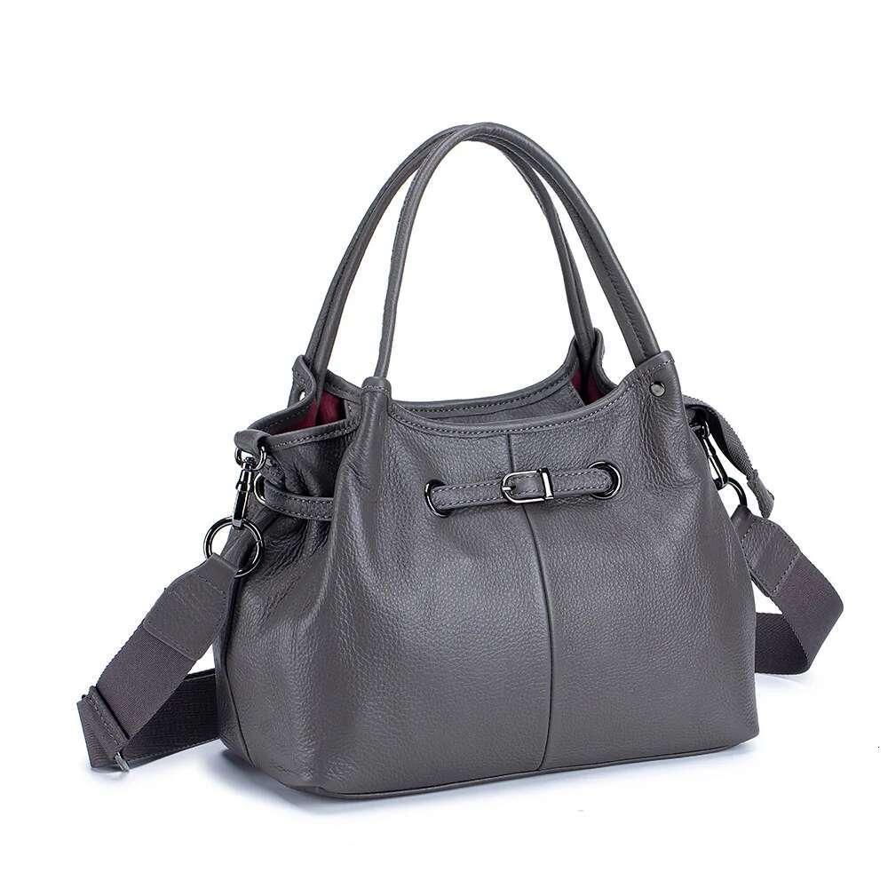 New 2025 Genuine Women's Bag Large Cpacity Design Made Of Soft Leather Shoulder Crossbody Bags