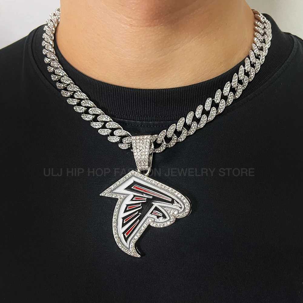 J Hip Hop Hound Pendant Football Chain Necklace with Cuban d out Sparkling Cool Jewelry X250224