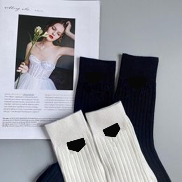 Designer Socks For Men Women Cotton Breathable Sock with Leather Metal Logo Piece